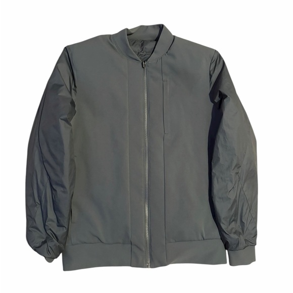 Lululemon mens M green reversible bomber jacket